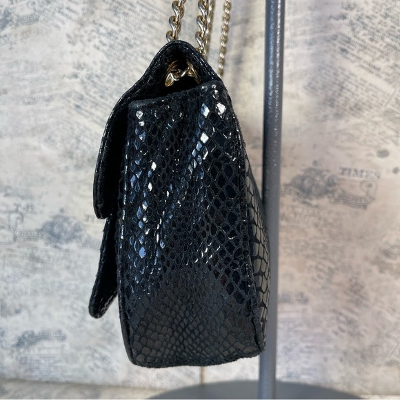 Michael Kors SLOAN LEATHER HANDBAG - Picture 5 of 14